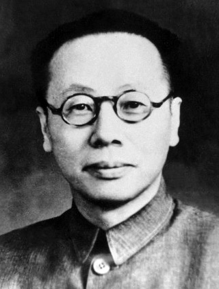 他是甘肅省第一任省委書記,21歲入黨,主政陝西10年,56歲早逝 他是甘肅省第一任省委書記,21歲入黨,主政陝西10年,56歲早逝