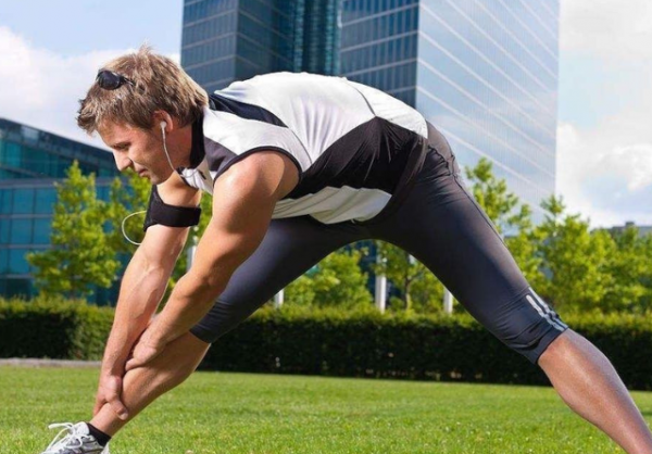 男性晨起的5個壞習慣，或比喝酒“傷身”，建議及時改掉