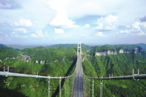 衛星告訴你,只有鳥能飛過的峽谷,修起一條“珠穆朗瑪峰” 衛星告訴你,只有鳥能飛過的峽谷,修起一條“珠穆朗瑪峰”