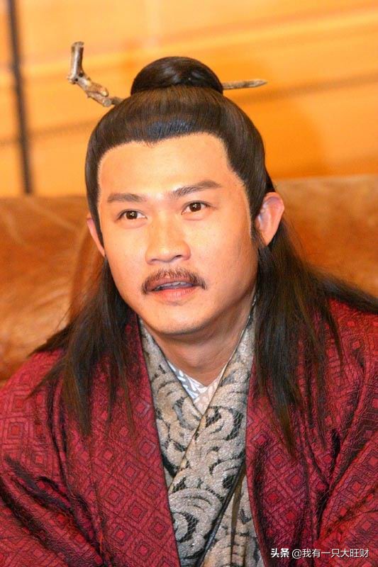 《赤子乘龍》專心搞事業救龍王，卻被逼入魔，小白龍的黑化太悲哀