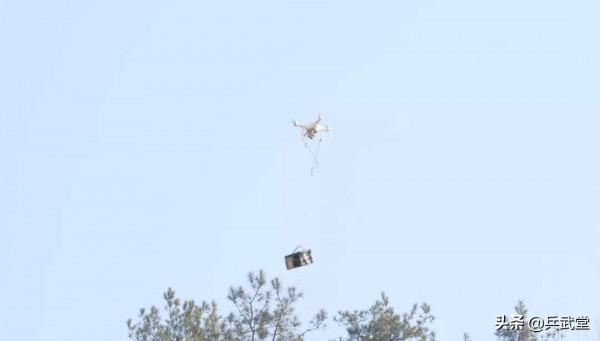 國產猛士版鐳射戰車亮相？數秒內可精確干擾壓制，3公里穩定摧毀