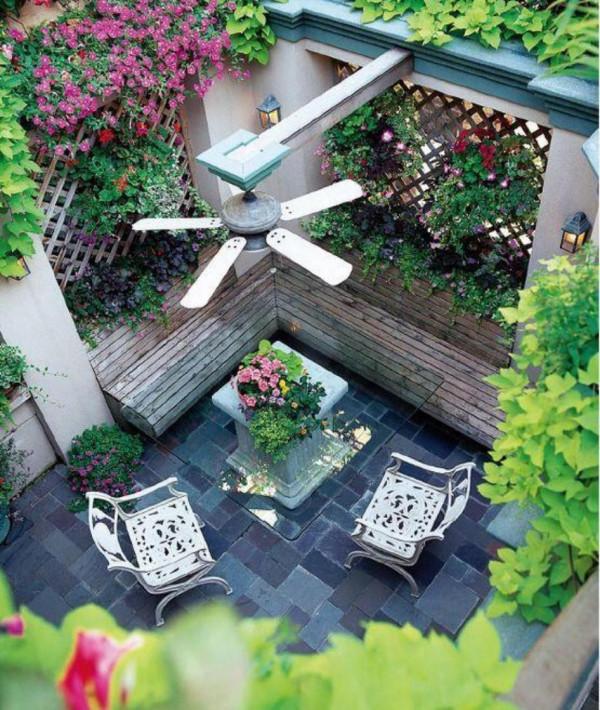 買房買一樓，帶個下沉式庭院，面積不用太大，日子越過越悠哉