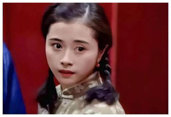 何美細的勵志人生:16歲獲體操冠軍,兒時差點被父親送人 何美細的勵志人生:16歲獲體操冠軍,兒時差點被父親送人