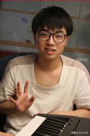 6位“快樂男聲冠軍”今昔對比,有人16年不火,有人巔峰跌落 6位“快樂男聲冠軍”今昔對比,有人16年不火,有人巔峰跌落