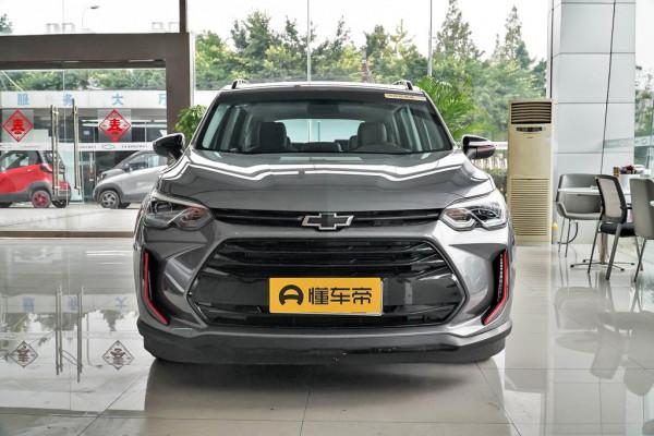 沃蘭多，搭載48V輕混系統，配全景天窗，造型有時尚感