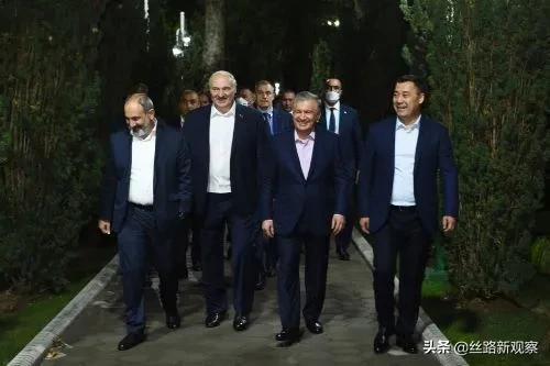 “友誼之夜”，塔吉克總統如何宴請各國賓客？