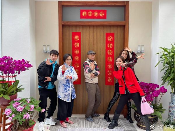 汪明荃羅家英獲後輩拜年 熱鬧滿屋