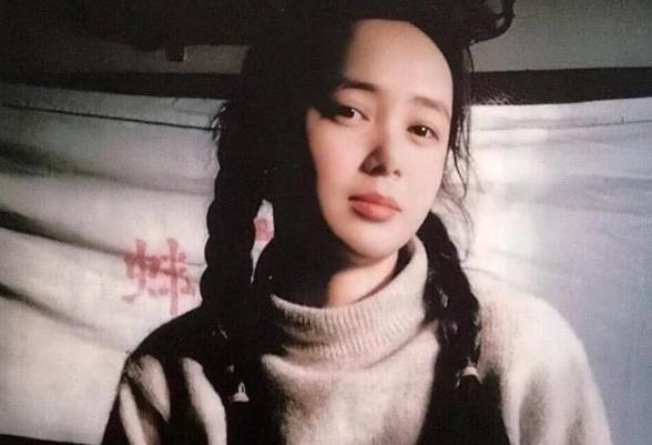 孔琳:王全安為蔣雯麗把她拋棄,7年戀人又把她拋棄,52歲還未婚 孔琳:王全安為蔣雯麗把她拋棄,7年戀人又把她拋棄,52歲還未婚