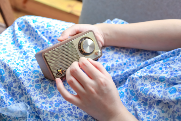 復古顏值結合最新科技,山進 MASTER M1無線藍芽音箱收音機體驗有感 復古顏值結合最新科技,山進 MASTER M1無線藍芽音箱收音機體驗有感