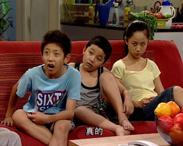 《家有兒女》開播17年：演員現狀差距大，有人已婚有人還在吃老本