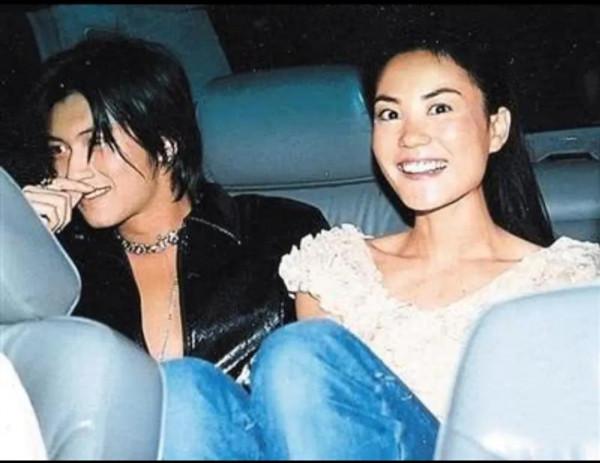 豬腳飯的愛情故事 豬腳飯的愛情故事