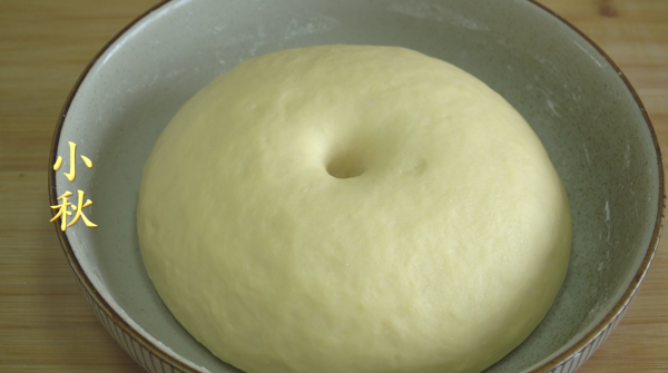 麵食又一個神奇做法，一碗黑米5個雞蛋，個個粘糯鮮香，好吃到爆