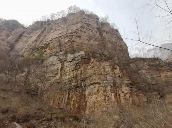 徒步白雲寺渡槽一一絕壁大梯一一上白雲一一白雲寺 徒步白雲寺渡槽一一絕壁大梯一一上白雲一一白雲寺