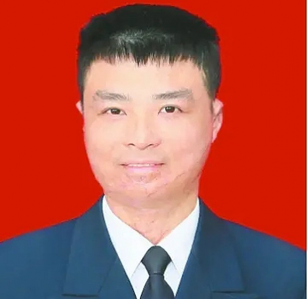 兵哥哥浴火救44人，身體燒傷90&percnt;，住院期間，因禍結緣娶女神為妻