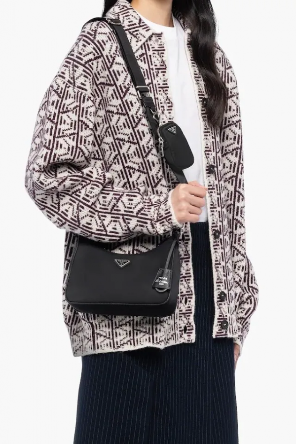 女生第一個大牌包包怎麼選？這30款揹包十年都不過時