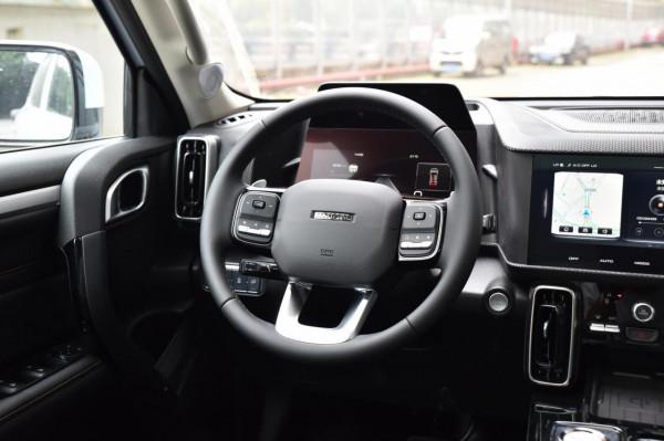 售價14.59萬，又野又潮，配置豐富，實拍哈弗大狗中華獵犬版