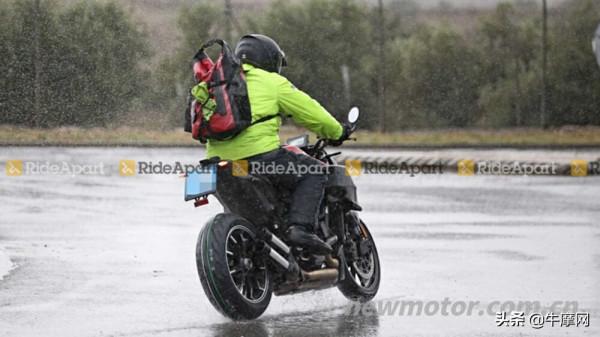 胡斯瓦納公升級街車Vitpilen 1301路測曝光!或於2023上市? 胡斯瓦納公升級街車Vitpilen 1301路測曝光!或於2023上市?