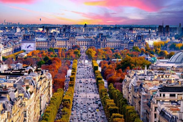 香榭麗舍大街：世界三大繁華中心大街之一