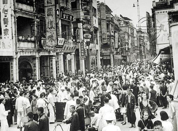 1982年,撒切爾武力威脅拒還香港,鄧小平:毛主席早料到這一天 1982年,撒切爾武力威脅拒還香港,鄧小平:毛主席早料到這一天