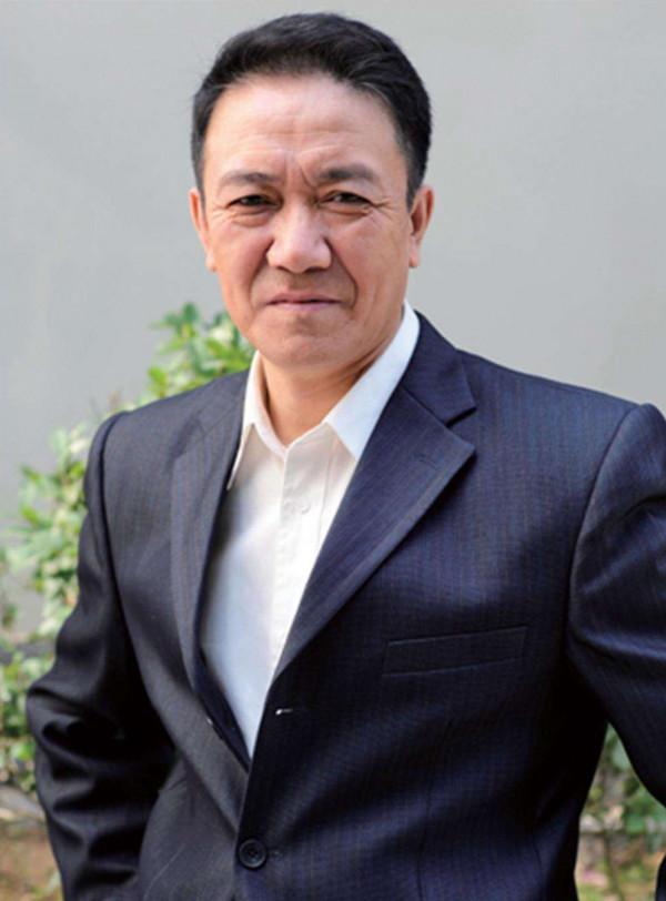 李幼斌：再婚做模範繼父，親生兒子讓他生糾結