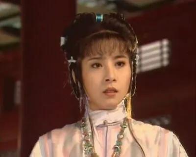 “啞巴新娘”嶽翎和老公相愛15年，堅持丁克，老公是圈外人？