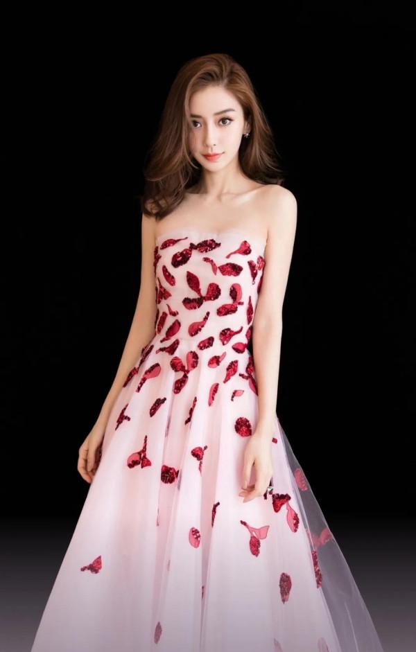 真的挺好看 和黃教主能維持一輩子不