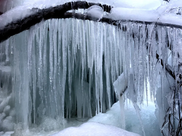 垣曲望仙大峽谷 冰川風光絕美如仙境 垣曲望仙大峽谷 冰川風光絕美如仙境