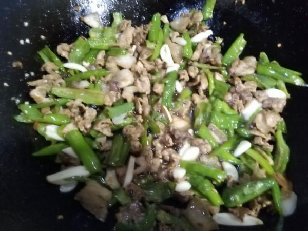 滑嫩辣香、酒店點選率高,農家小炒肉製作細節,收藏好,吃得歡 滑嫩辣香、酒店點選率高,農家小炒肉製作細節,收藏好,吃得歡