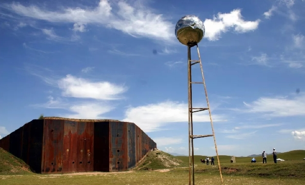首顆原子彈背後的唯一私照，照片上的4個上海姑娘，各自發展如何