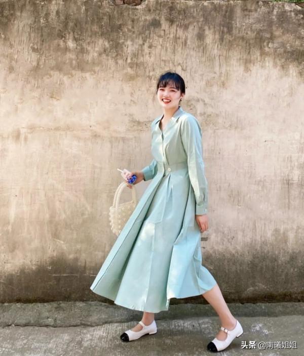 真正會打扮的女人，穿裙子都離不開這3種顏色，洋氣顯白有氣質