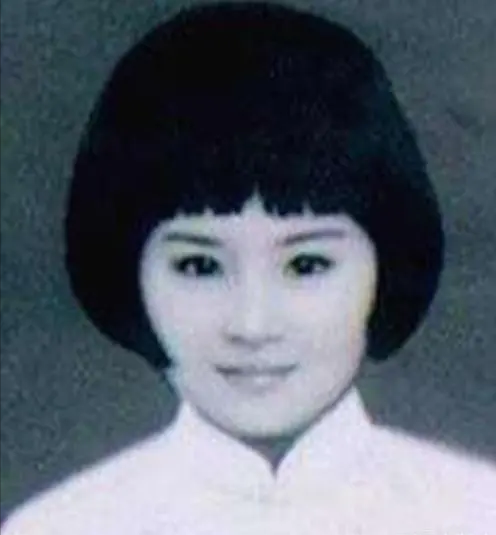 就義時懷孕八個月,行刑前她請求道:請打我的頭,不要打肚子 就義時懷孕八個月,行刑前她請求道:請打我的頭,不要打肚子