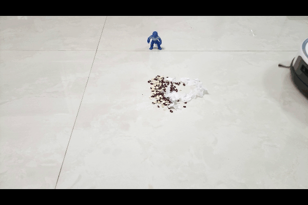 自清潔掃拖機器人橫評:美的W11與石頭G10清潔大作戰 自清潔掃拖機器人橫評:美的W11與石頭G10清潔大作戰