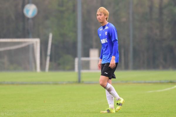 厲害！魯能青訓球員以核心身份率三隊衝超 泰山隊一做法令人讚歎