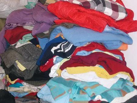 回收舊衣服賺錢的方式有哪些?目前回收多少錢一噸?這裡有答案 回收舊衣服賺錢的方式有哪些?目前回收多少錢一噸?這裡有答案