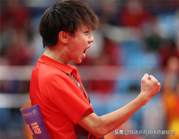 林高遠瘋狂嘶吼!帶隊3-2險勝世界冠軍+大黑馬,樊振東邊笑邊鼓掌 林高遠瘋狂嘶吼!帶隊3-2險勝世界冠軍+大黑馬,樊振東邊笑邊鼓掌