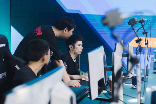 「穿越火線」 轉會期並非風微浪穩，新賽季或將出現格局變動