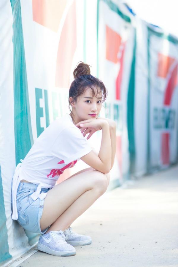 女孩子真該向藍盈瑩學習,不僅鍛鍊身體,還要增強自己的時尚感 女孩子真該向藍盈瑩學習,不僅鍛鍊身體,還要增強自己的時尚感