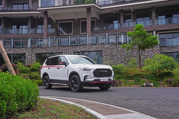 18萬!5米長帶大梁 還有2.0T柴油機 上汽大通MAXUS D90 Pro驚到我了! 18萬!5米長帶大梁 還有2.0T柴油機 上汽大通MAXUS D90 Pro驚到我了!