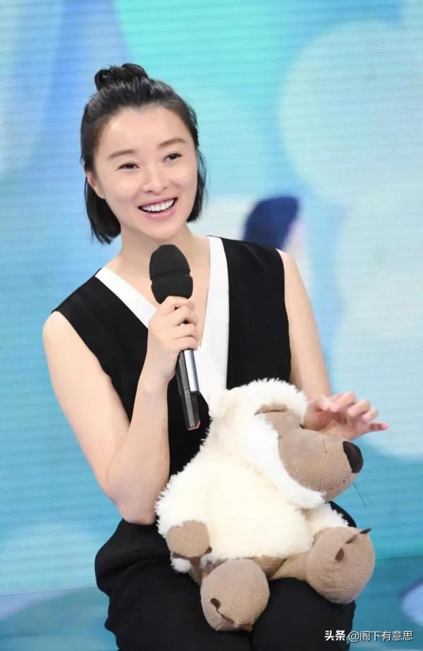 上海籍名媛吳越，49歲未嫁未婚知性寫真集