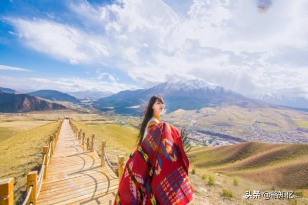 甘肅9-10月秋季旅遊必看西北大環線季節限定胡楊林