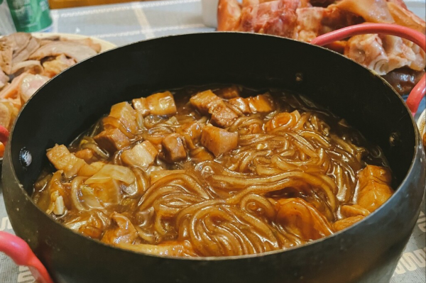 東北燉菜有“八大天王”，除了小雞燉蘑菇，你吃過幾種？