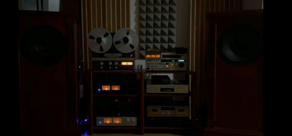 給自己的時光機：梵琺尼lp黑膠唱片機入手試聽