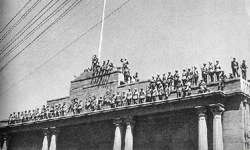 毛主席4次拒絕上人民幣,第四、五版卻“違背”他的意願,是為何 毛主席4次拒絕上人民幣,第四、五版卻“違背”他的意願,是為何