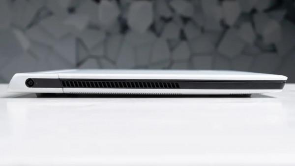 聊一款超高階的薄型遊戲本