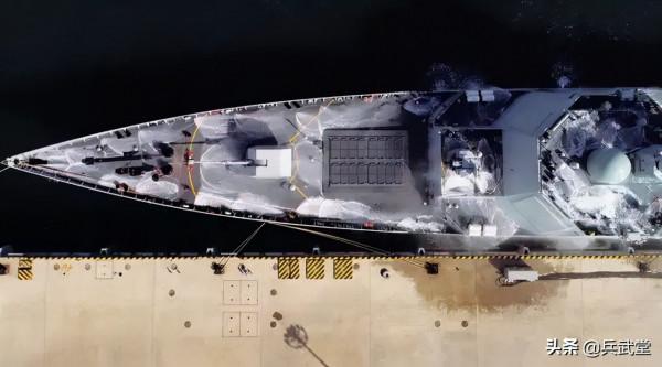 052D有850毫米垂髮？相比伯克垂髮尺寸更大，一坑四彈後發揮潛力