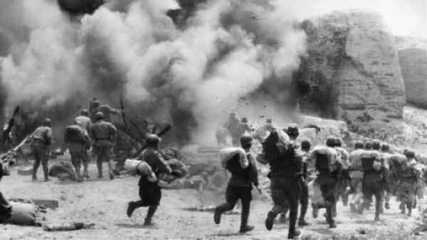 母親被國軍抓獲,政委當場發飆:誰敢動我媽,我讓他全家雞犬不留 母親被國軍抓獲,政委當場發飆:誰敢動我媽,我讓他全家雞犬不留