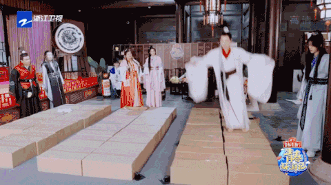 沒想到，楊洋已經變成沈騰2.0了…粉絲：哈哈哈給帥哥留點面子吧