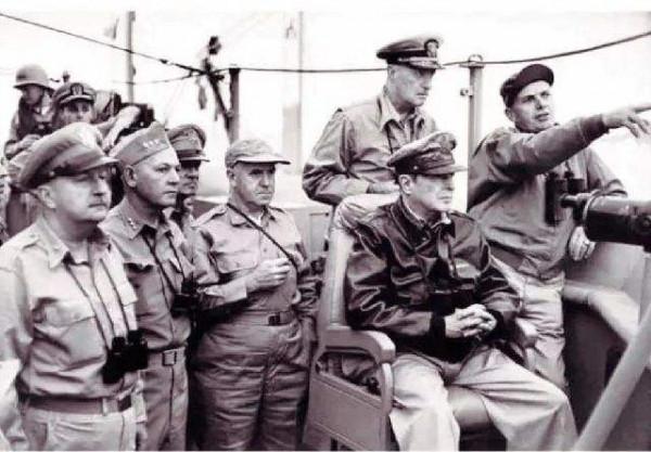 志願軍退入坑道，美上將大喜：把硫磺島戰術搬來，這次我們贏定了