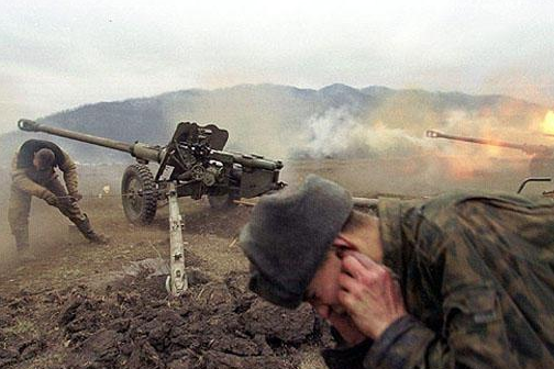 普京大帝為之落淚！俄軍最慘烈一戰，90人血戰2500人叛軍，戰爭片