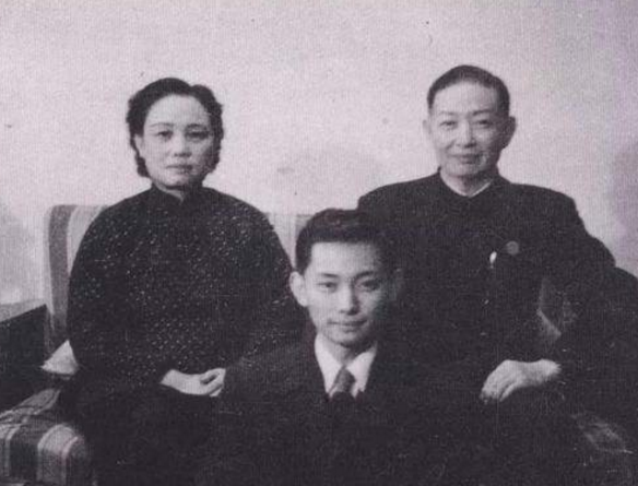 福芝芳16歲嫁給梅蘭芳，對大夫人畢恭畢敬，為何偏偏容不下孟小冬